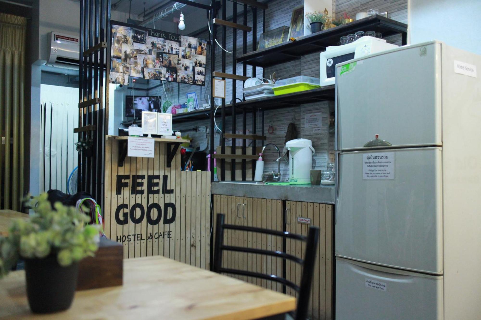 Feel Good Bangkok Hostel Exteriör bild